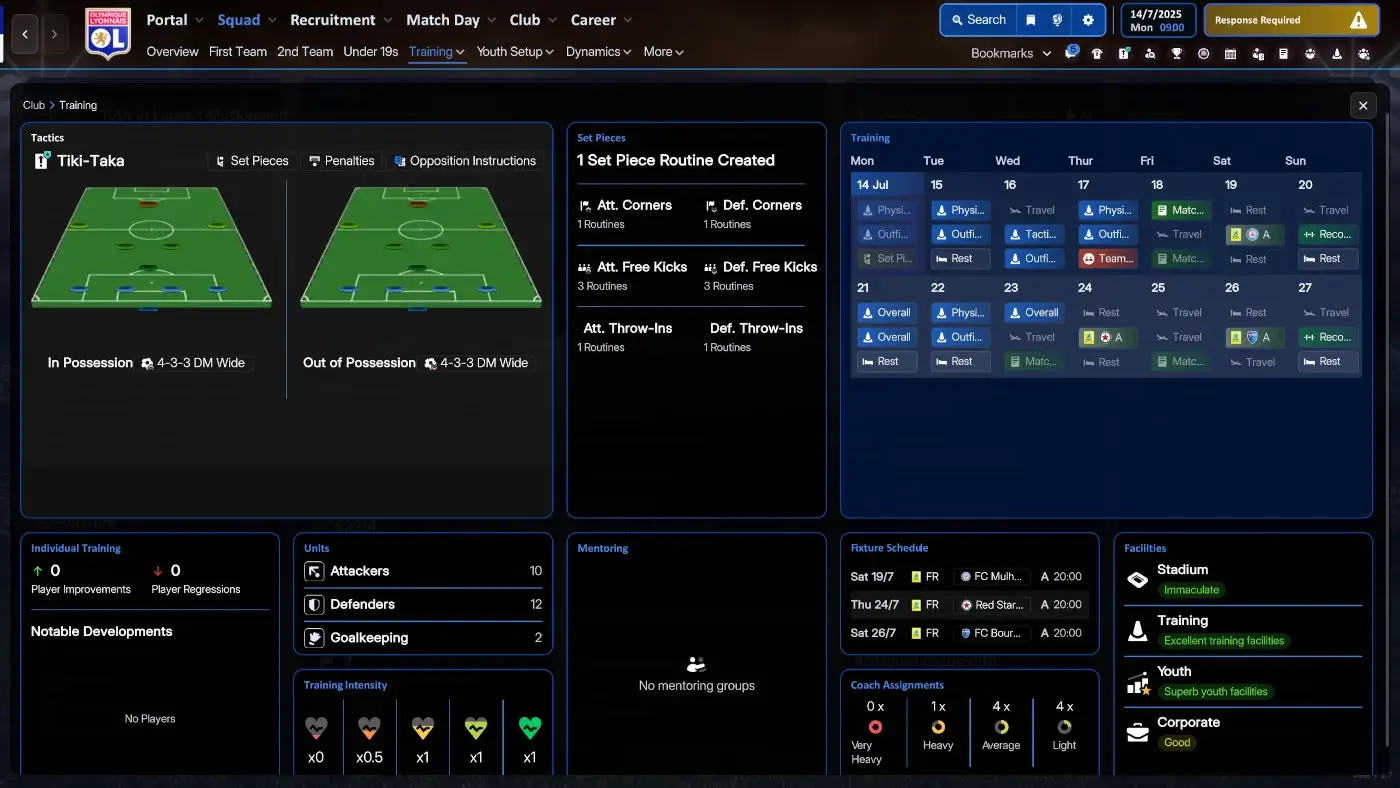 Training screen in FM26 Darkside skin 